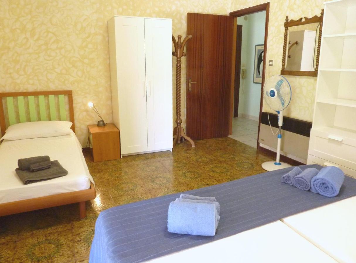 La Bouganville Apartments Cala Gonone Bagian luar foto