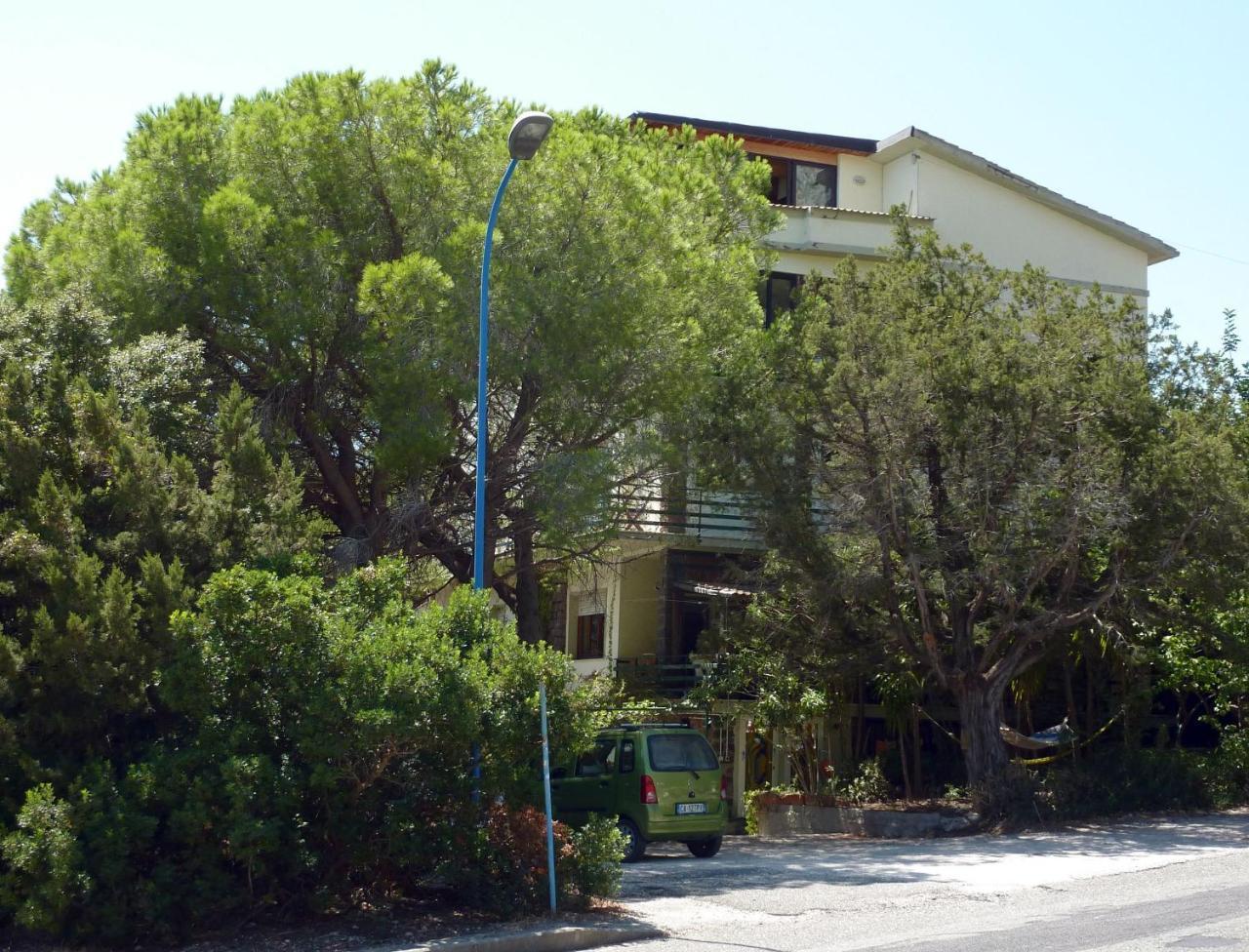 La Bouganville Apartments Cala Gonone Bagian luar foto